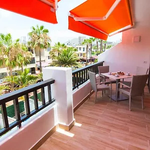 isabella-236.tenerifehoteles.net/